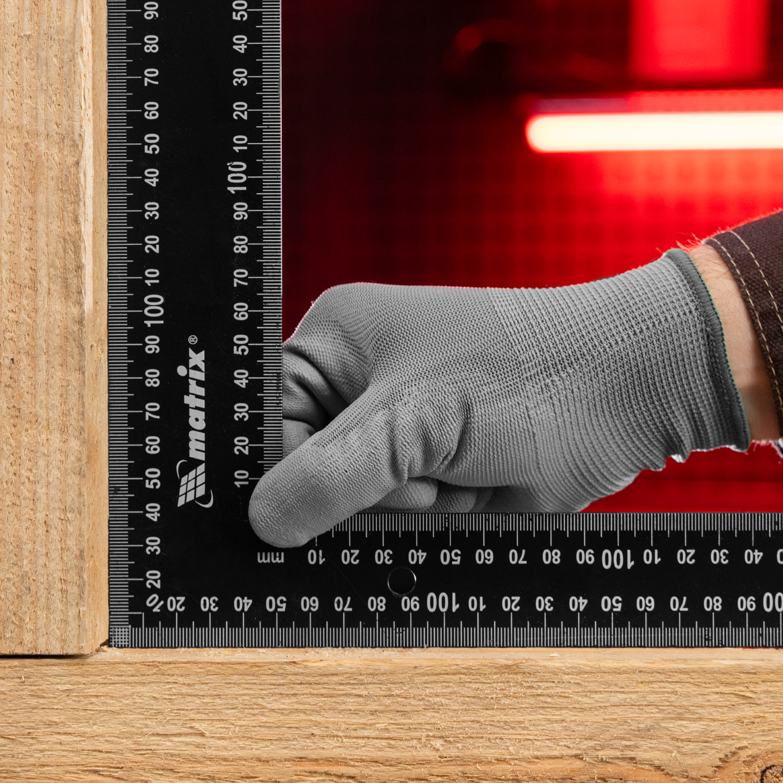 картинка Угольник, 400 х 600 мм, цельнометаллический Matrix от магазина Одежда+