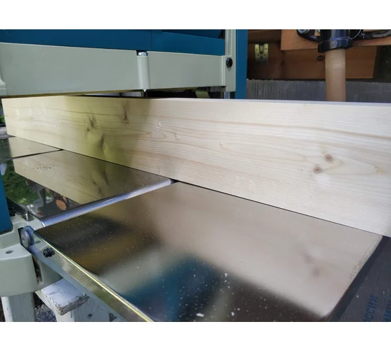 картинка Рейсмусовый станок Makita 2012 NB от магазина Одежда+